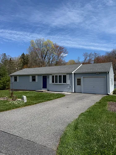 77 Belmont Dr Photo 1