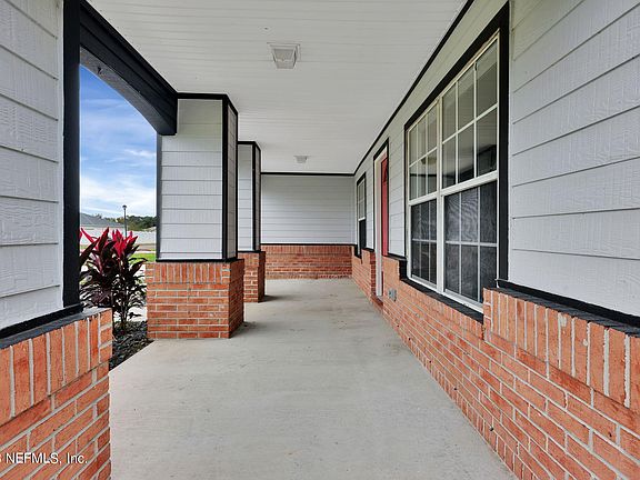 4th image of 9068 CASTLE ROCK Drive