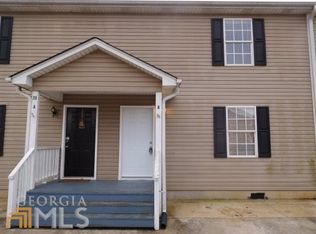 35 Cardinal Ct APT B, Cleveland, GA 30528