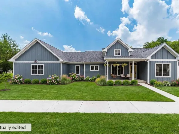 52 Clinton St, Canal Winchester, OH 43110
