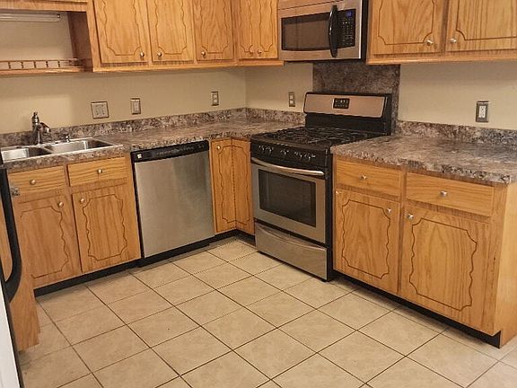 5th image of 995 King St APT B