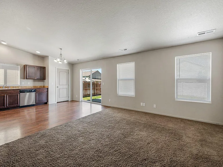 6933 N Fast Hawk Ln — Photo 8