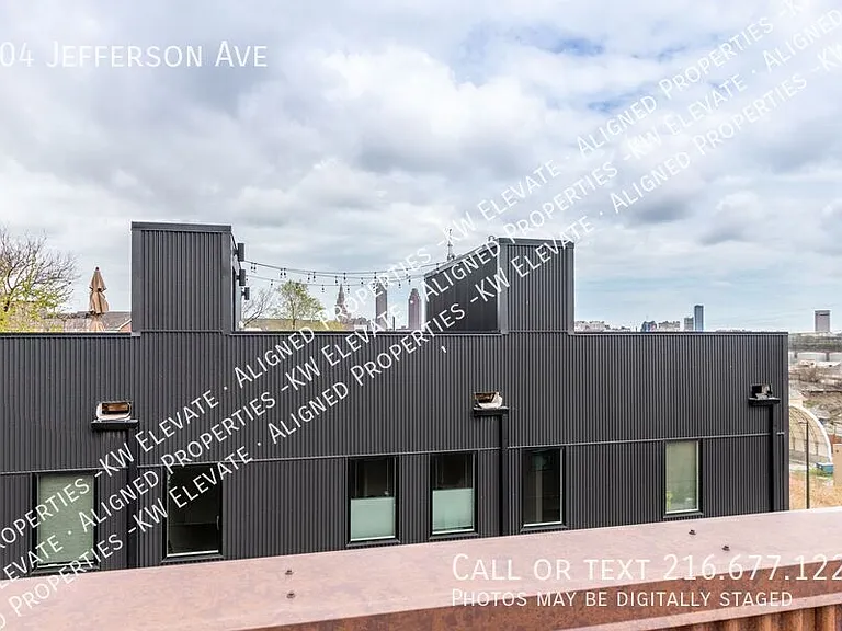 404 Jefferson Ave — Photo 6