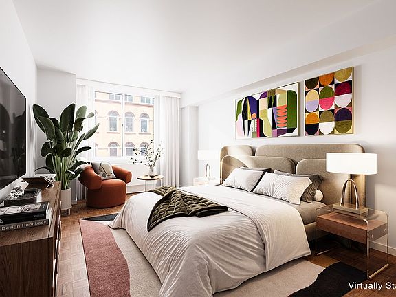 4th image of 275 Greenwich St APT 5L