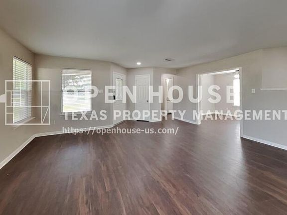 3rd image of 6439 Lily Hollow Ct