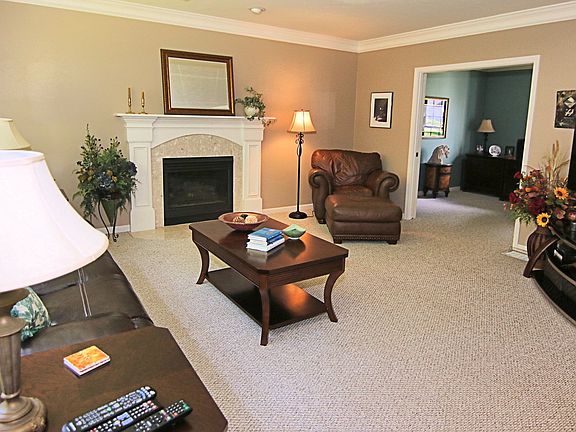 5th image of 23 Sanibel Dr
