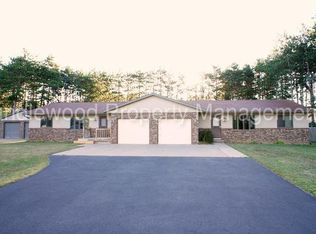 3340 Rosewood Dr, Plover, WI 54467