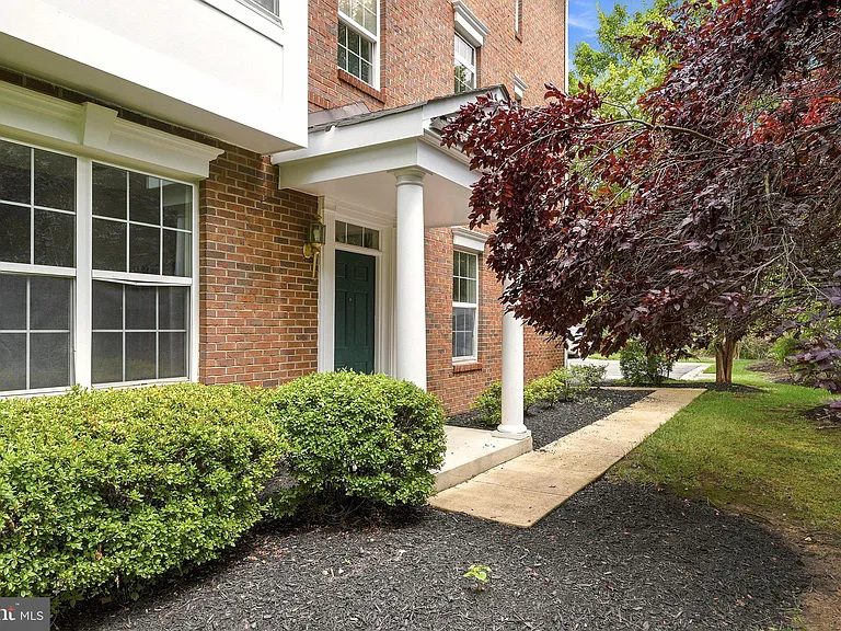 20423 Trails End Ter — Photo 4
