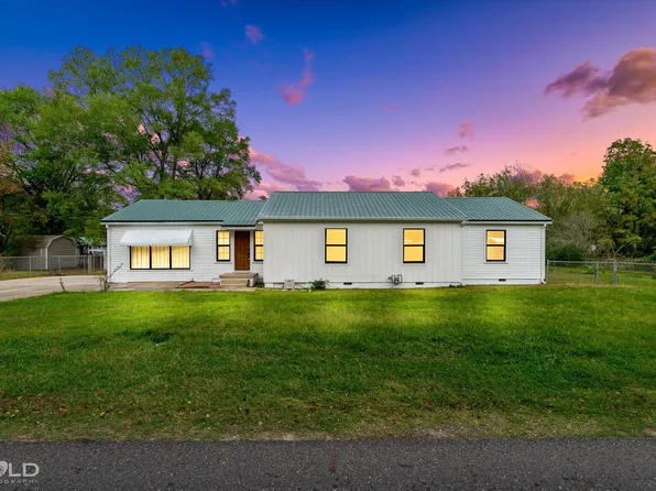 520 Francis Ave, Mooringsport, LA 71060