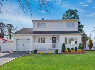 56 Appel Dr E, Shirley, NY 11967