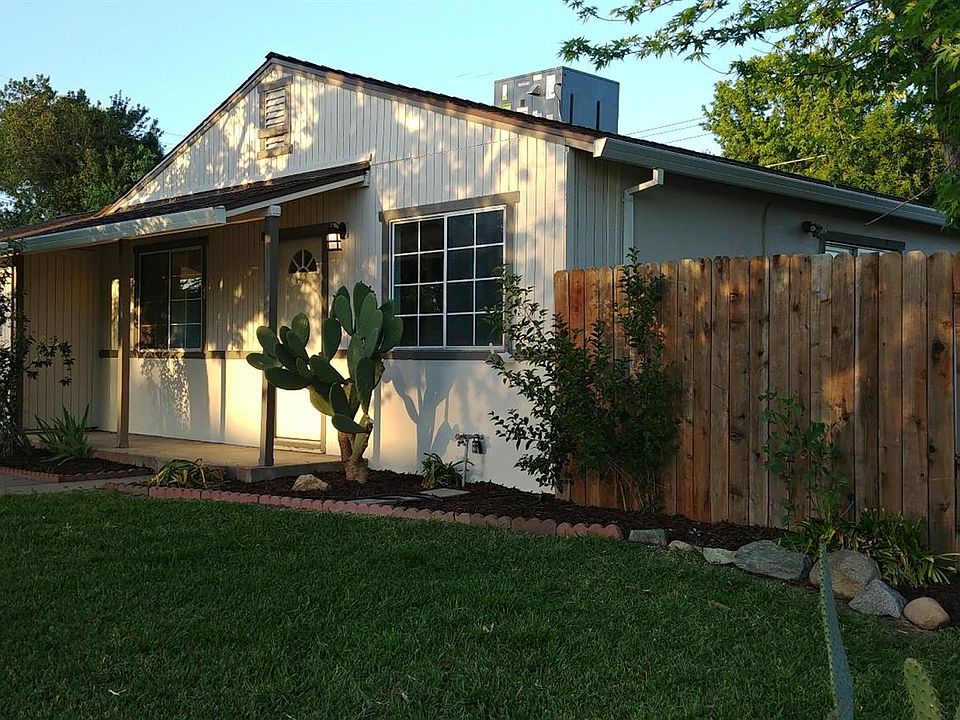 1st image of 3274 Gillespie St