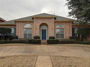 5800 Southampton Dr, Richardson, TX 75082