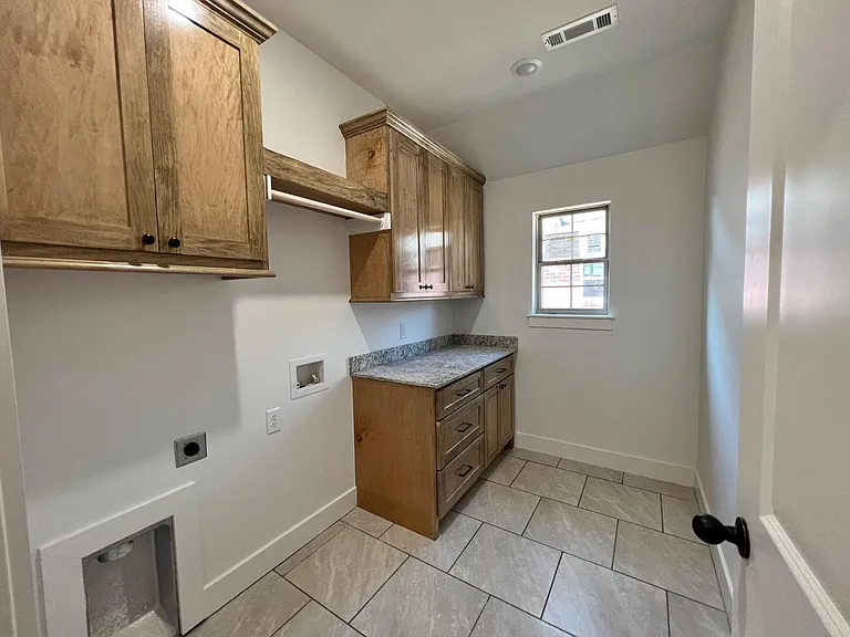 975 Sugar Pine St — Photo 19