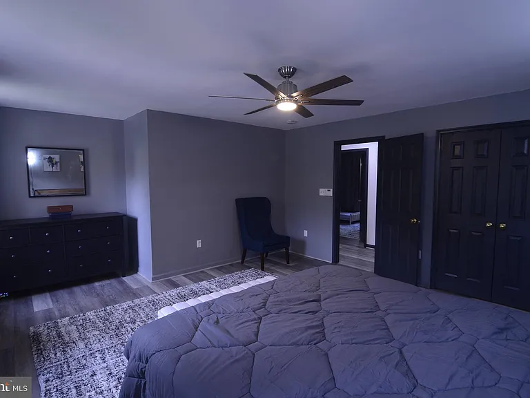 4904 Forest Creek Ct — Photo 24