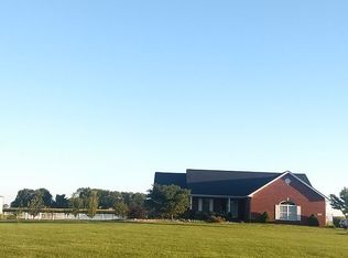 12850 Daiber Rd, Highland, IL 62249