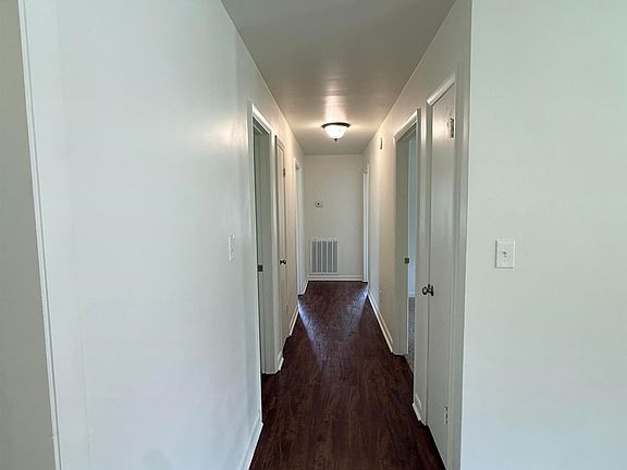 4th image of 20393 Elkton Rd