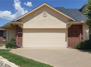 1636 Summer Hill Ct, Granbury, TX 76048