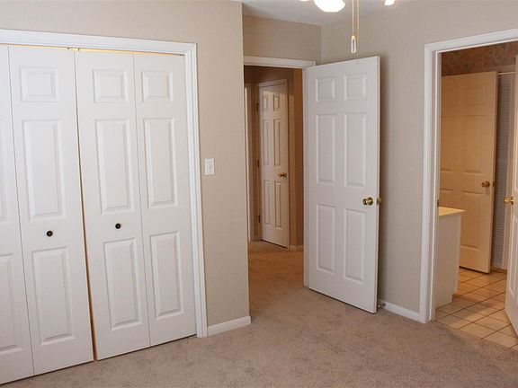 5th image of 7976 Pecan Dr