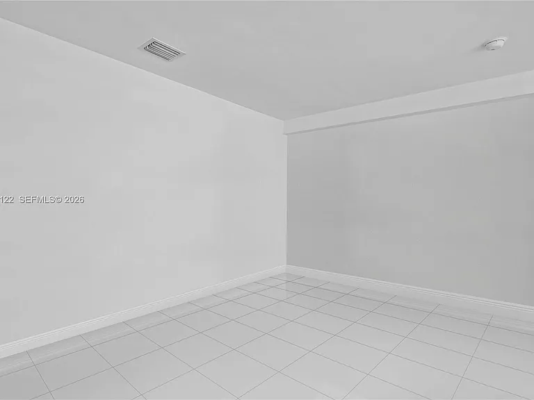 6362 Collins Ave #317 — Photo 17
