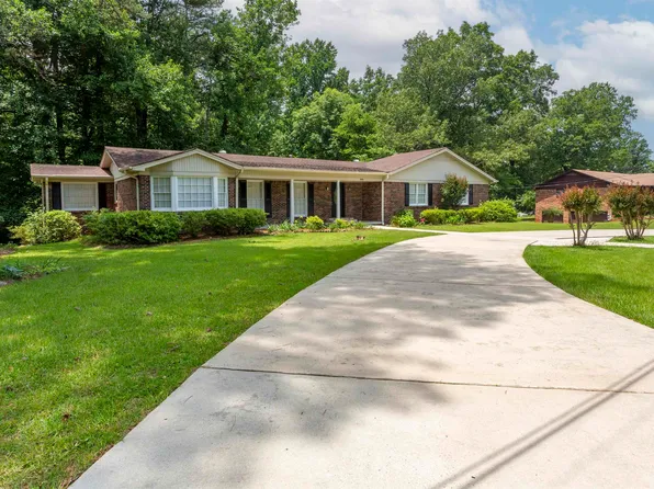 3004 Brakefield Dr, Fultondale, AL 35068
