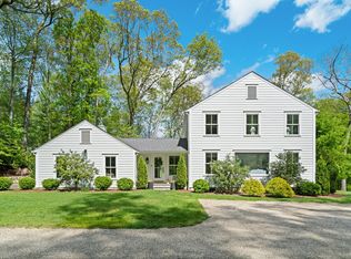 289 Wahackme Rd, New Canaan, CT 06840