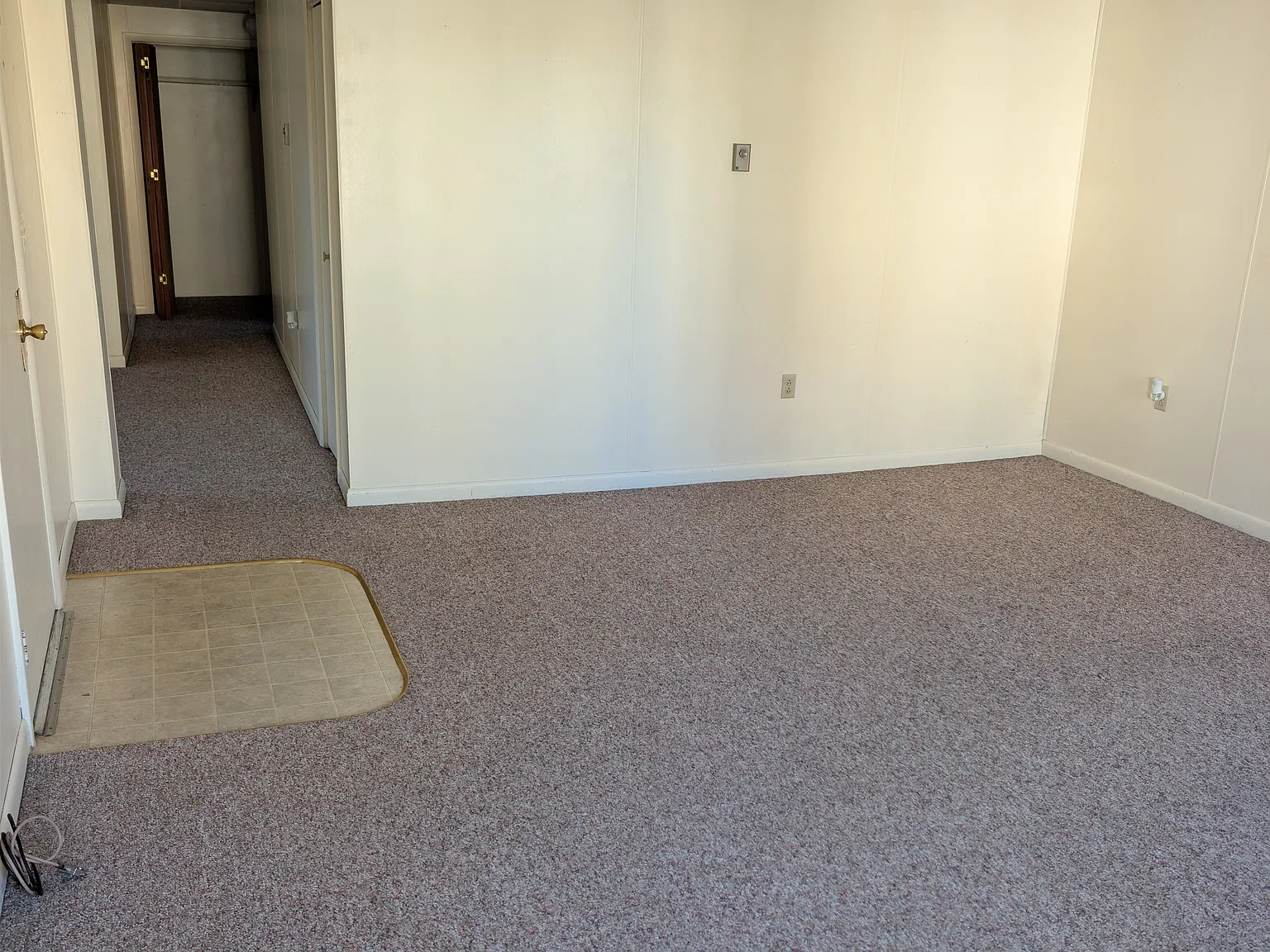 1 bed, 1000 sqft, $950 — Photo 2