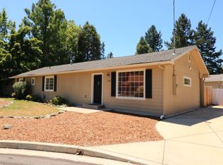 1345 SE Priscilla Ln, Grants Pass, OR