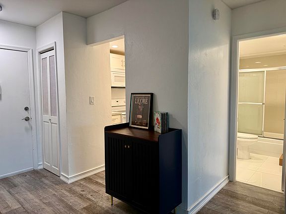 3rd image of 3000 Rio Mar St #410