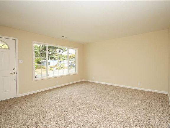 4th image of 1209 Sereno Dr