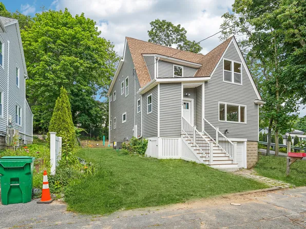 559 Winthrop St, Medford, MA 02155