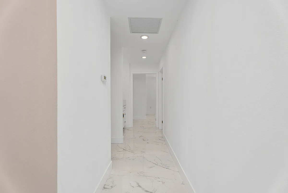 3 bed, 1485 sqft, $5,500 — Photo 1