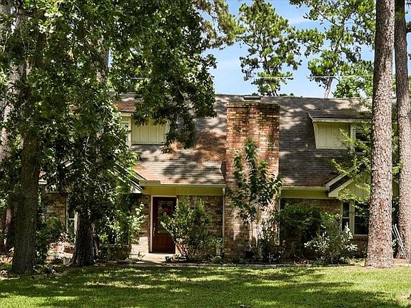 3rd image of 26702 Maplewood Dr