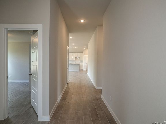 2nd image of 129 Calgary Drive