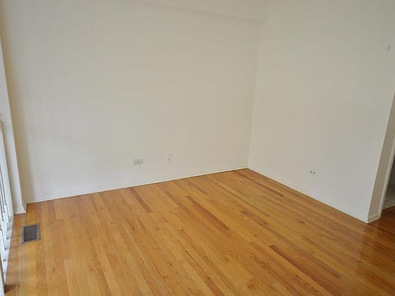 5th image of 3257 N Sheffield Ave #35f531de5