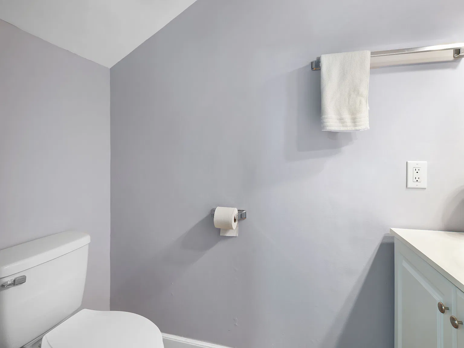 2 bed, 2.5 bath, 1732 sqft, $2,800 — Photo 3