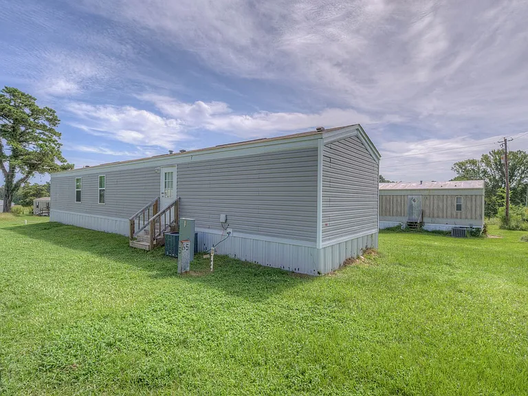 Hillside Mobile Home Park — Photo 62