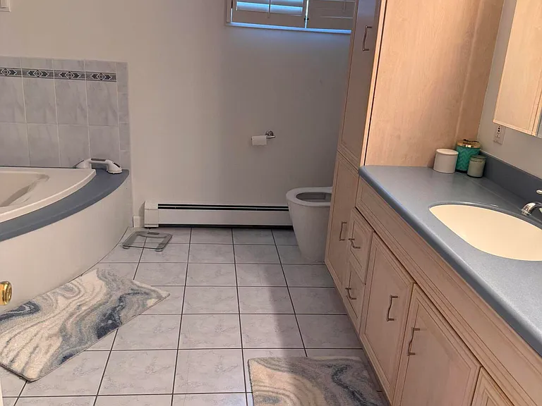 704 Dow Ave — Photo 11
