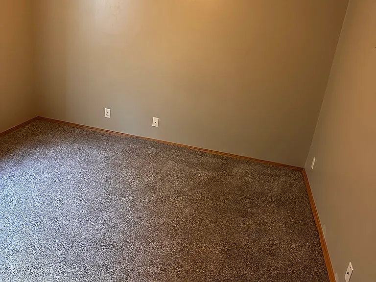 2314 S Shefford St — Photo 15