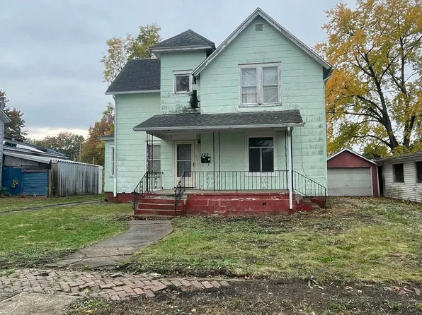 522 W Hail St, Bushnell, IL 61422