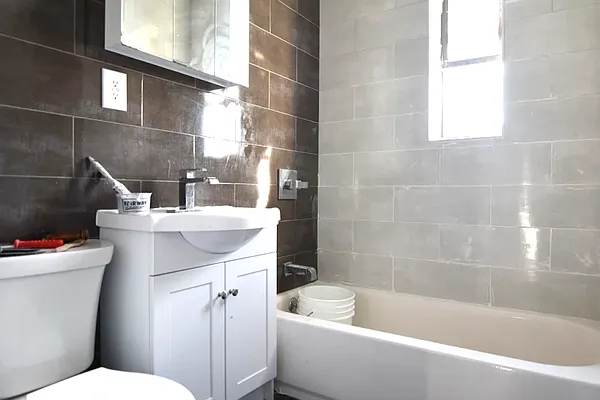 Rented by Bohemia Realty Group | media 21