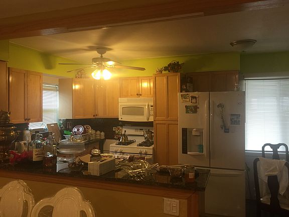 2nd image of 8847 N Washington St Unit F