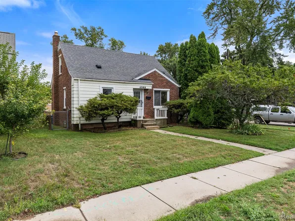 4500 Rochester Rd, Royal Oak, MI 48073