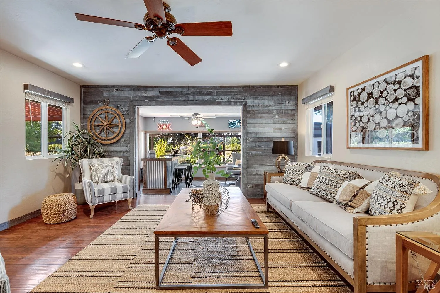 419 Mayfield Drive - Photo 3