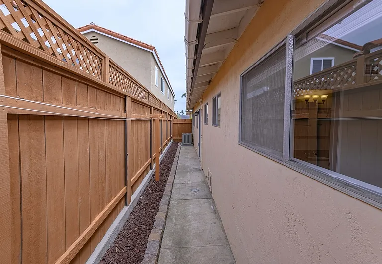 358 I Ave — Photo 14