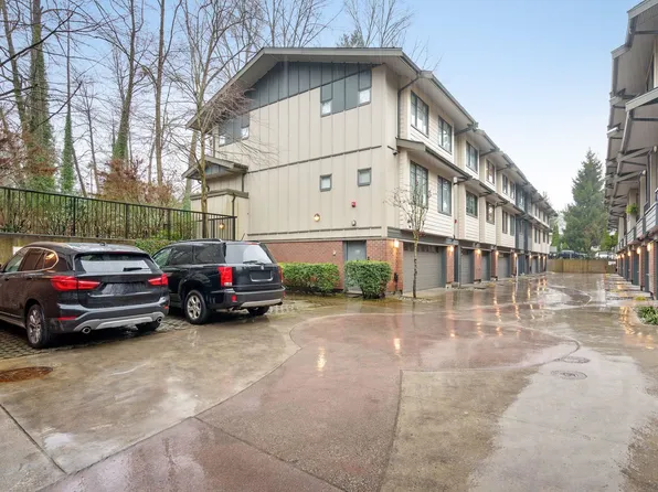 2135 Heritage Park Ln #307, North Vancouver, BC V7H 0B6