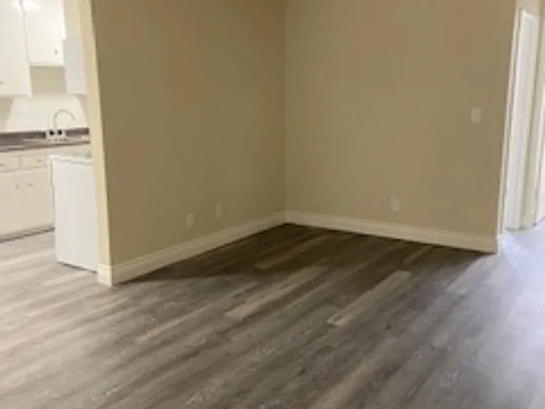 8351 Northgate Garden - Tragocon, LLC — Photo 4