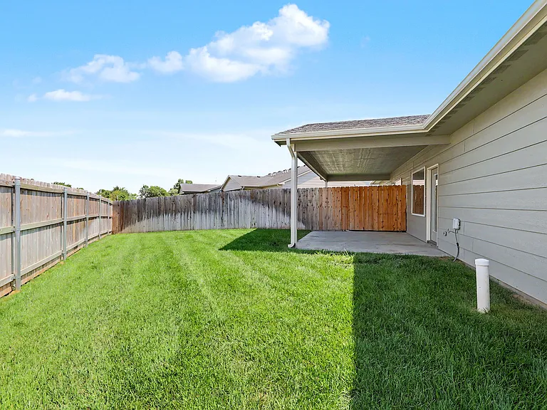 805 S Trails Head St — Photo 45