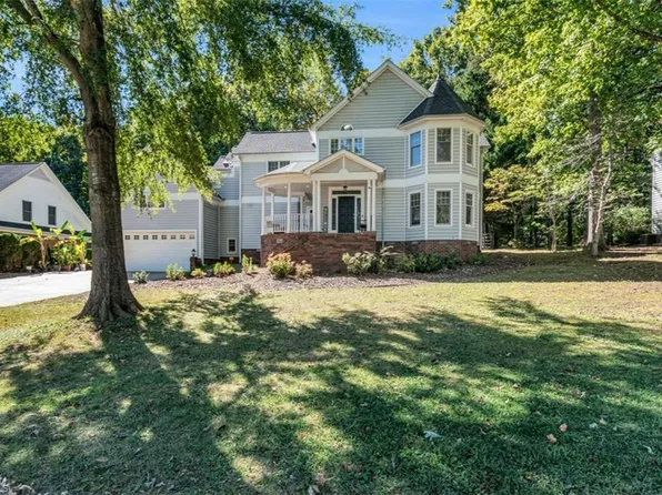 206 Arbor Dr, Elon, NC 27244
