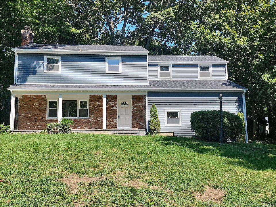 1st image of 3 Derby Dr
