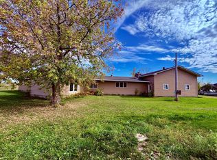 1401 State Highway 11 SW, Baudette, MN 56623